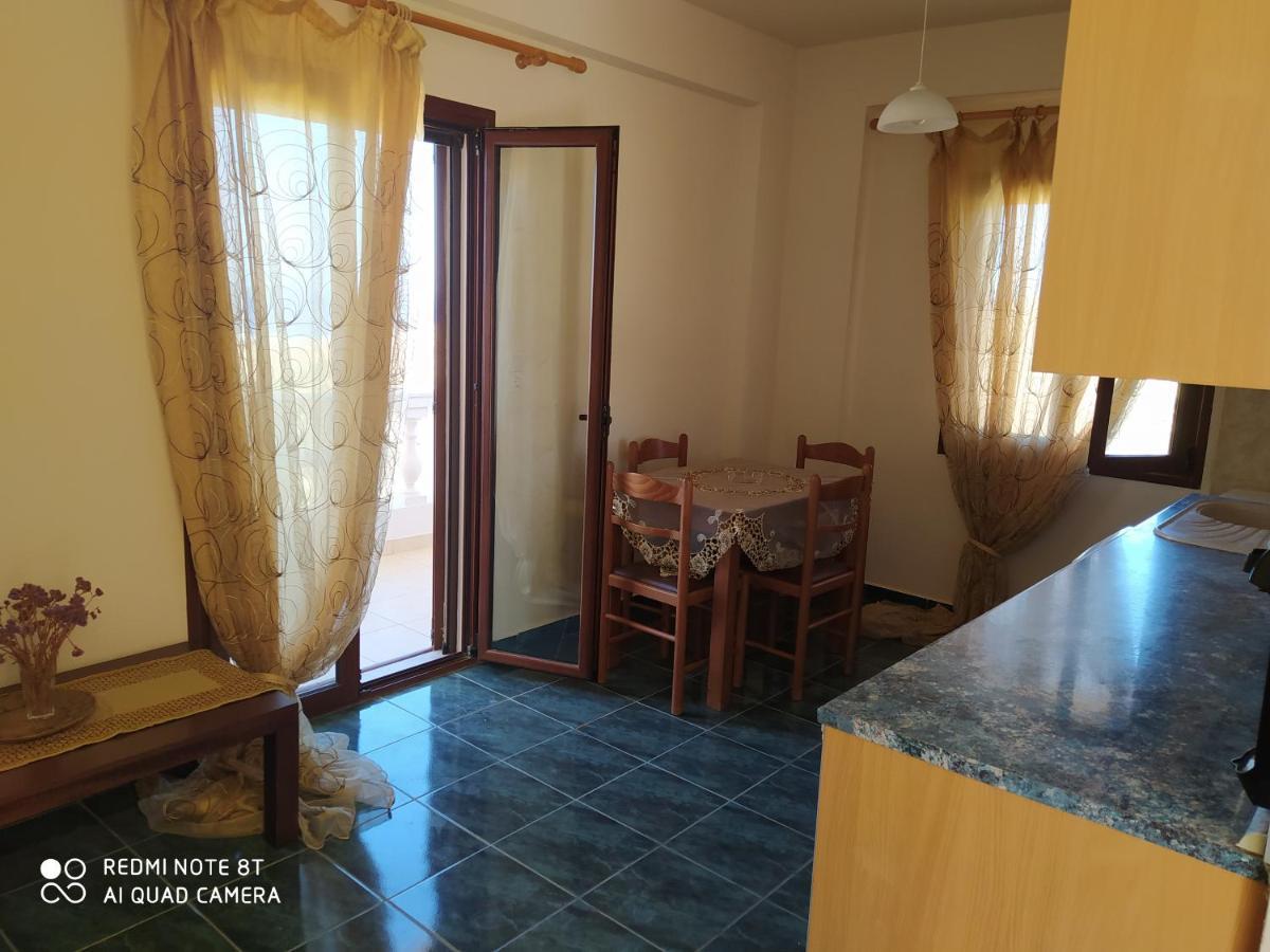 Odisseas Apartment Kalamaki  Extérieur photo