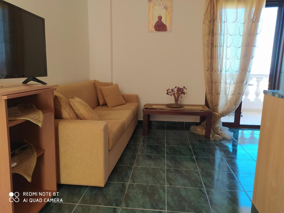 Odisseas Apartment Kalamaki  Extérieur photo