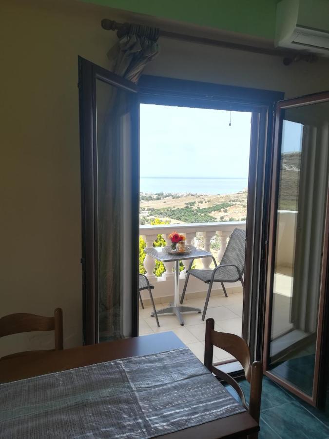 Odisseas Apartment Kalamaki  Extérieur photo